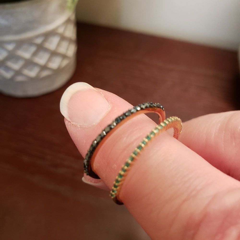 Gemstone rings